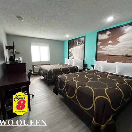 Motel Super 8 By Wyndham Emporia Extérieur photo