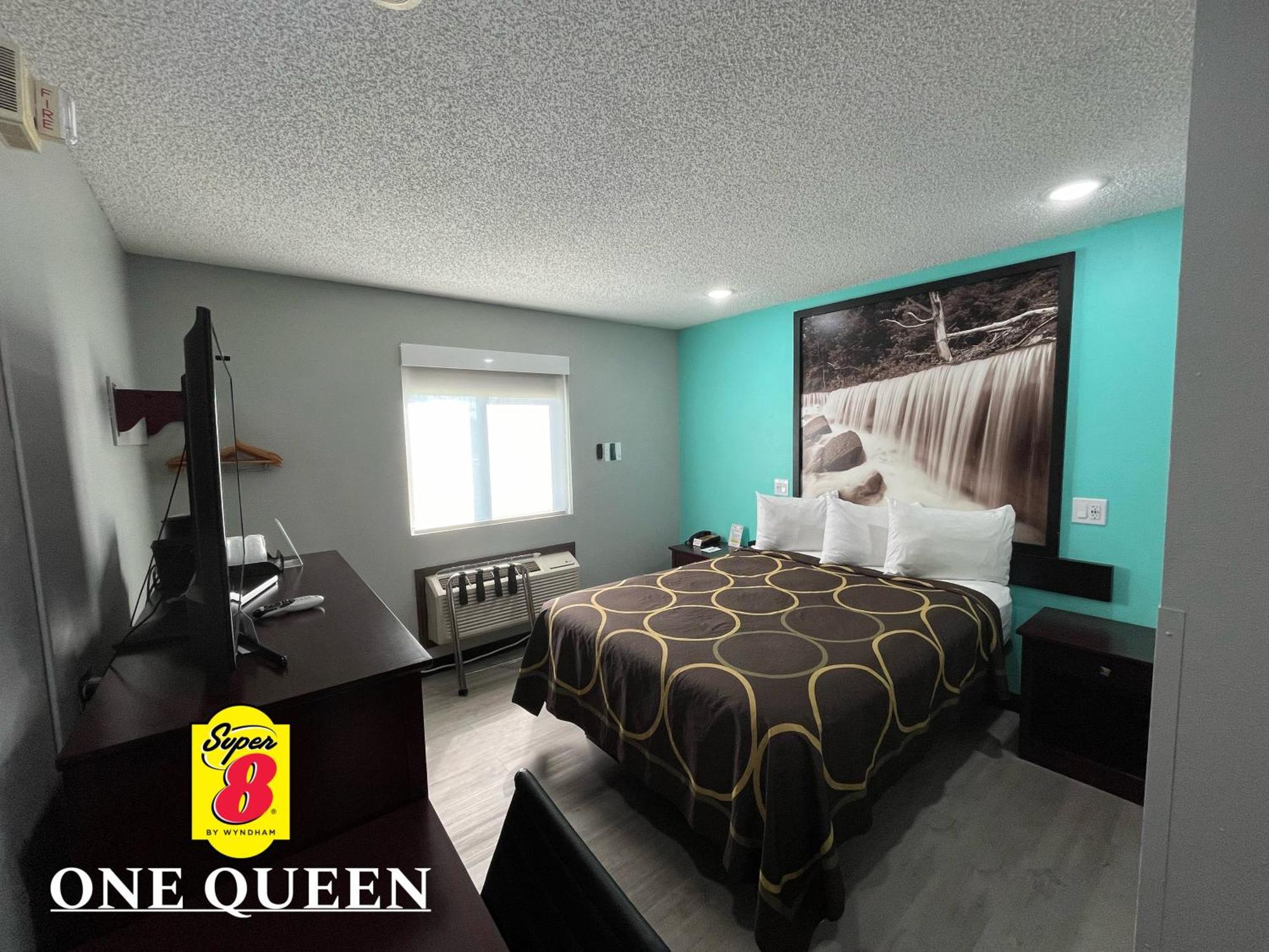 Motel Super 8 By Wyndham Emporia Extérieur photo